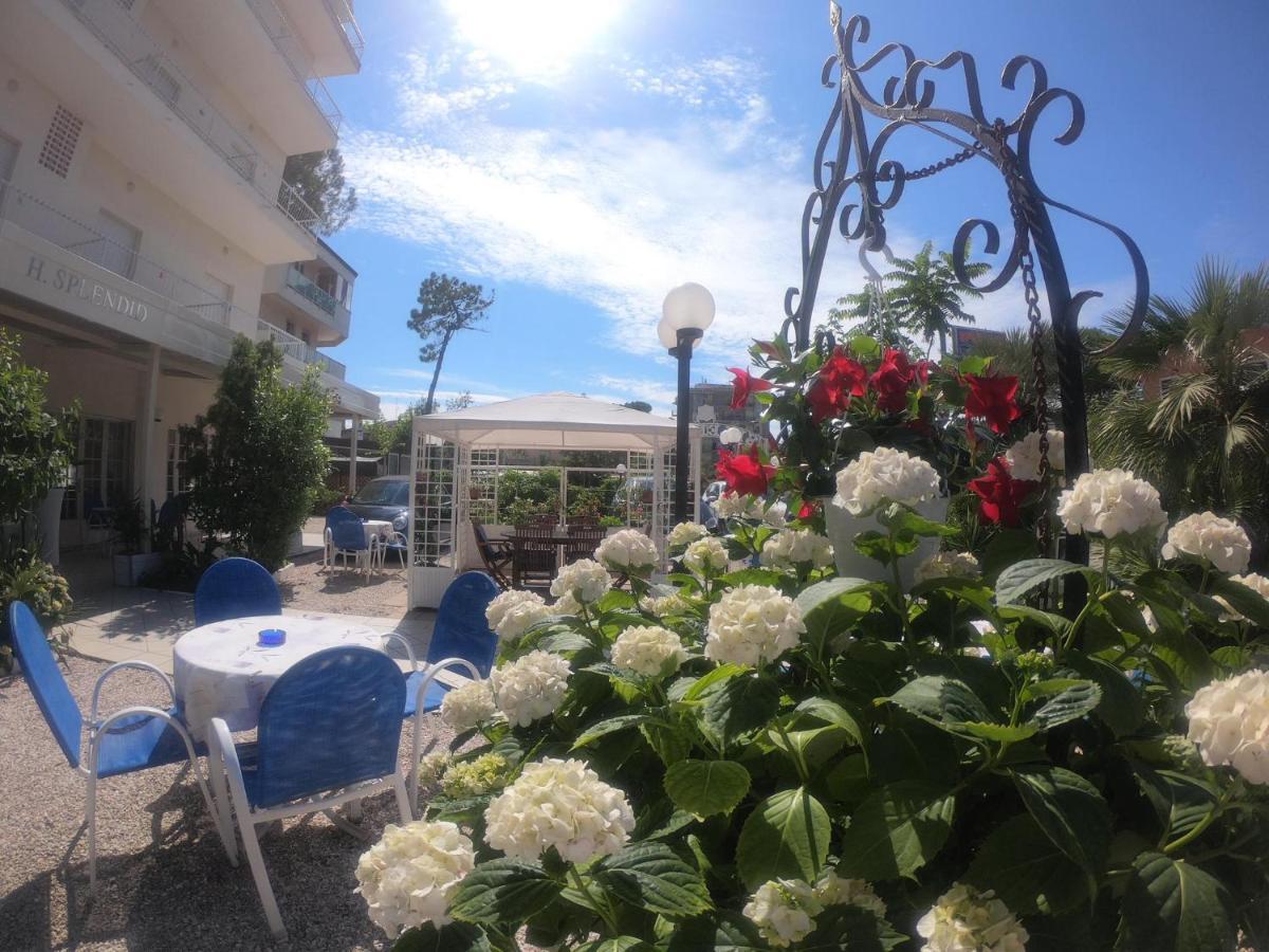 Splendid B&B Milano Marittima Kültér fotó