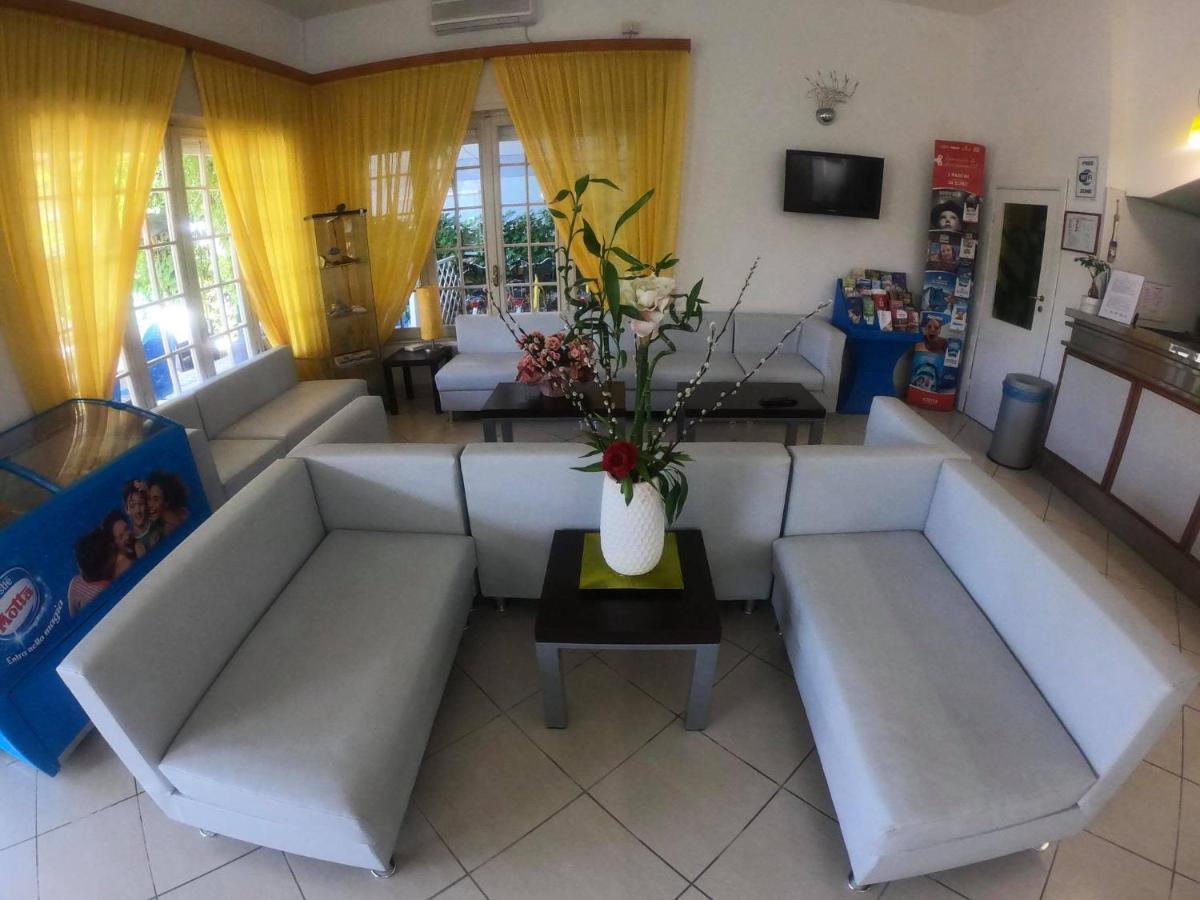Splendid B&B Milano Marittima Kültér fotó